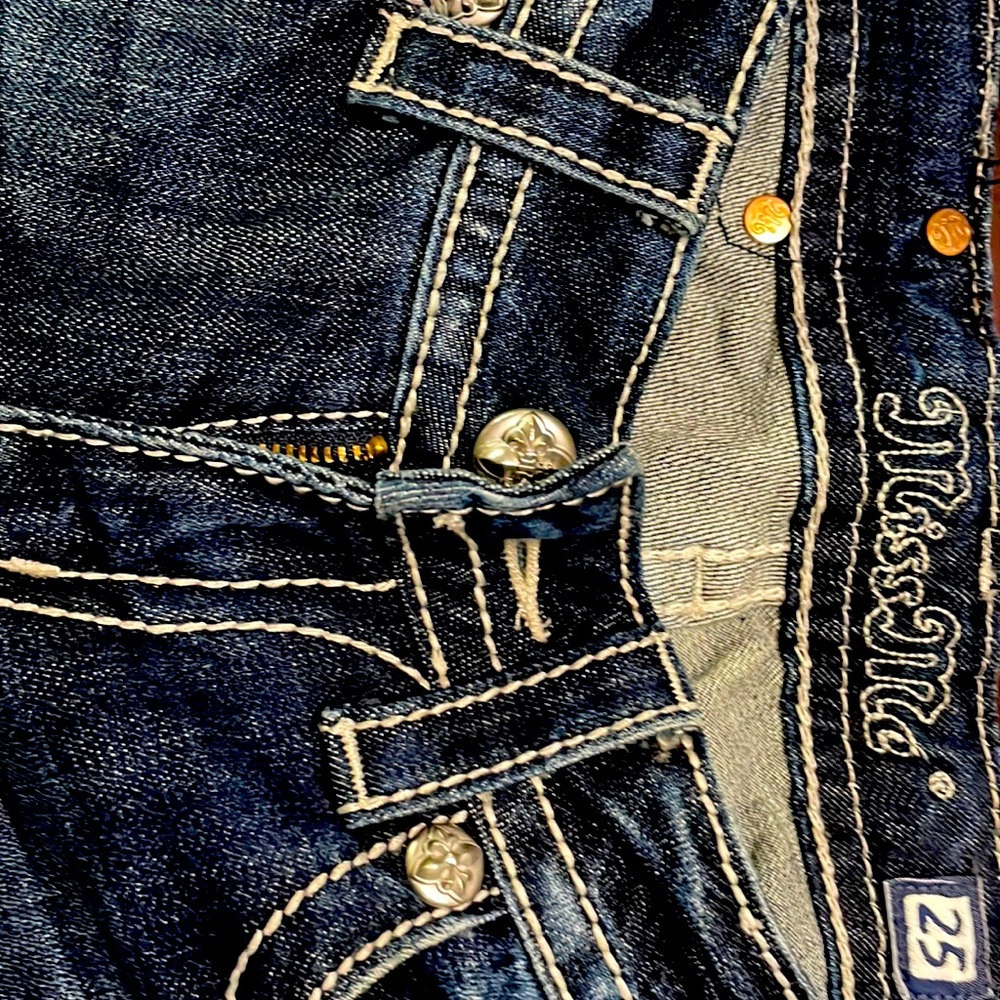 Miss Me skinny jeans